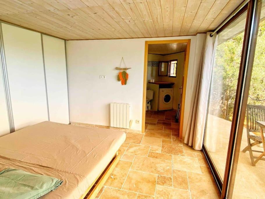 Bas De Villa Au Milieu Des Oliviers. Chateauneuf-Villevieille Eksteriør billede